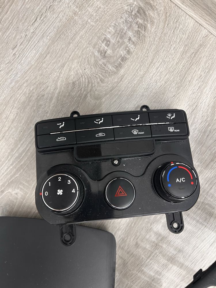 Panel nawiewów konsola środkowa ramka hyundai i30