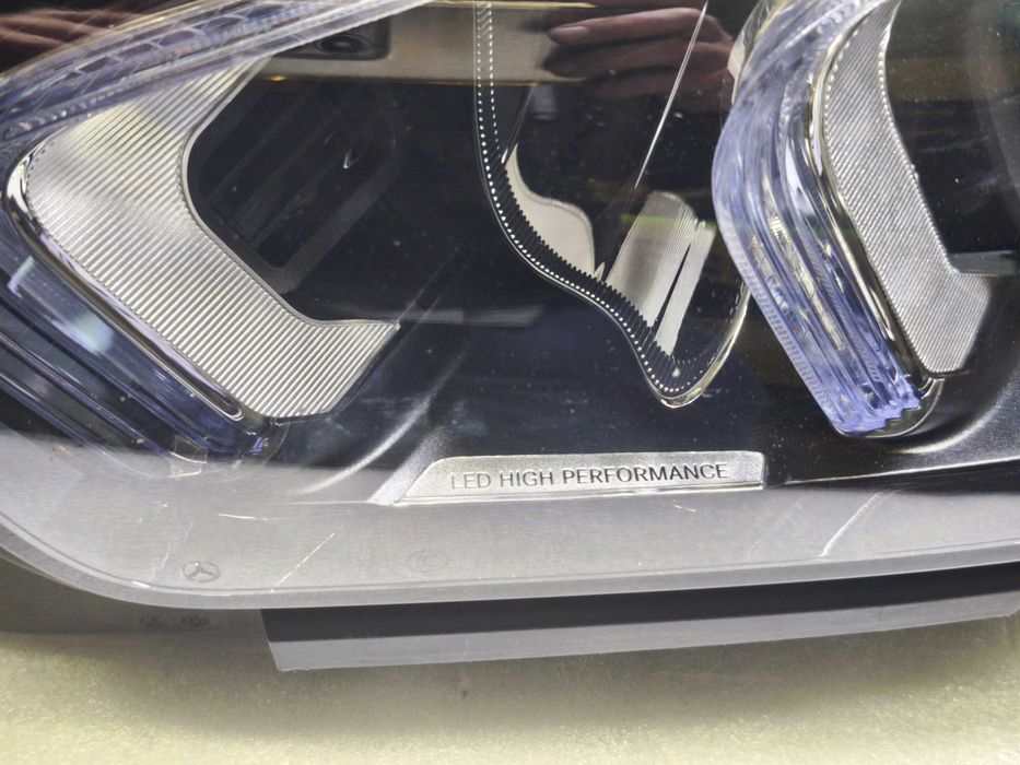 Lampa lewa przód Mercedes GLE W167 Led High Performance OE 19-