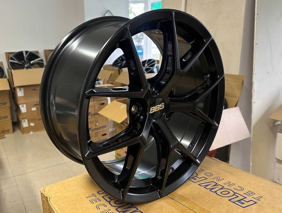 Нові диски R18 5*120 BBS / Шоурум