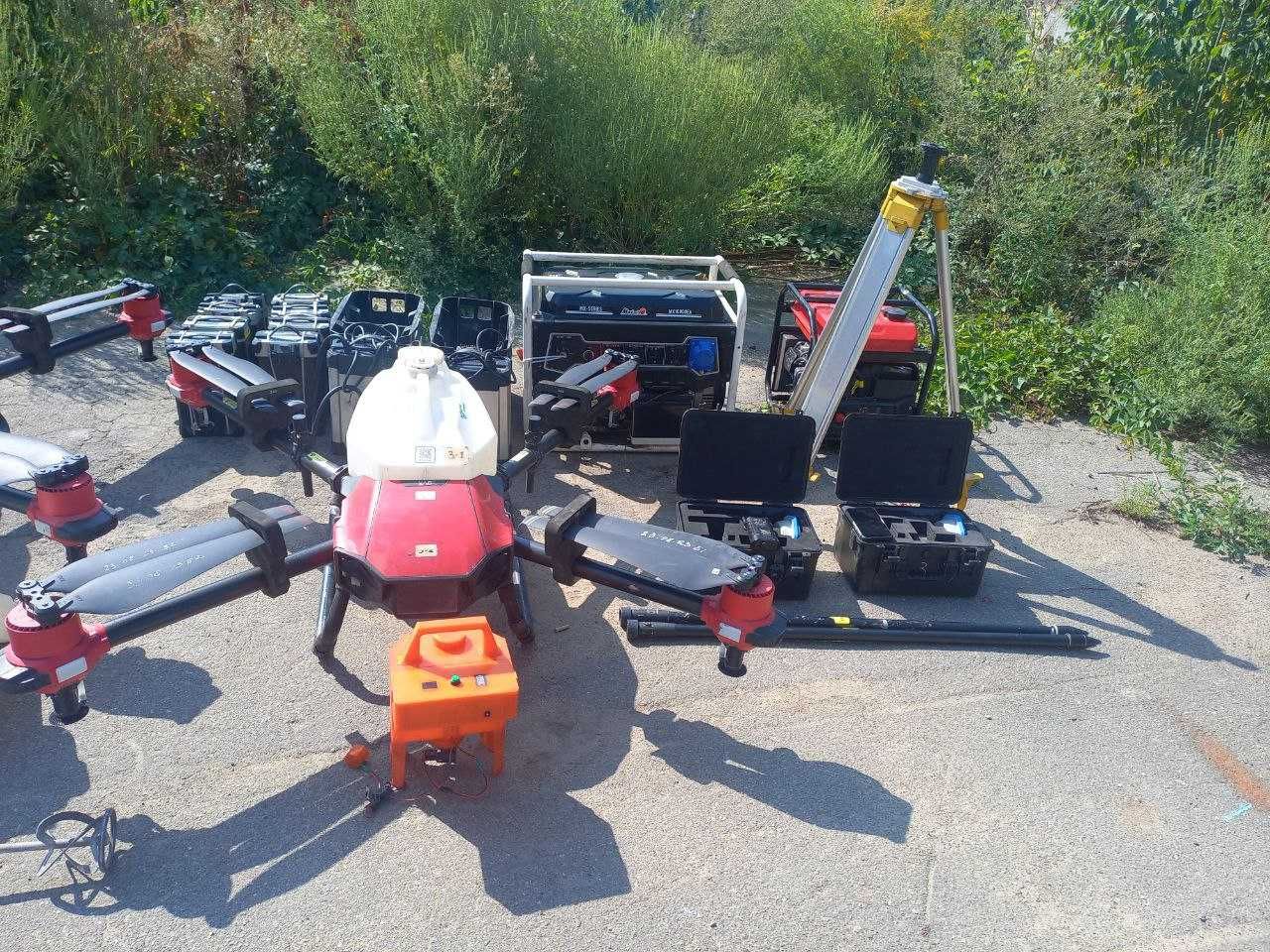 Комплект з двох агродронів XAG XP2020 + обладнання. БІЗНЕС ПІД КЛЮЧ.