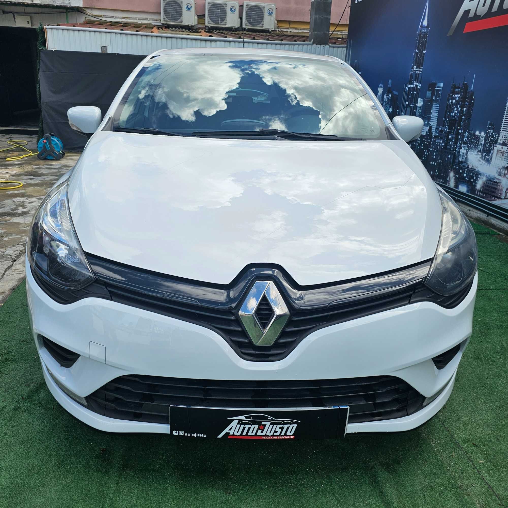 Renault Clio 1.5 Dci 75 Stop & Start Life 162€ mês