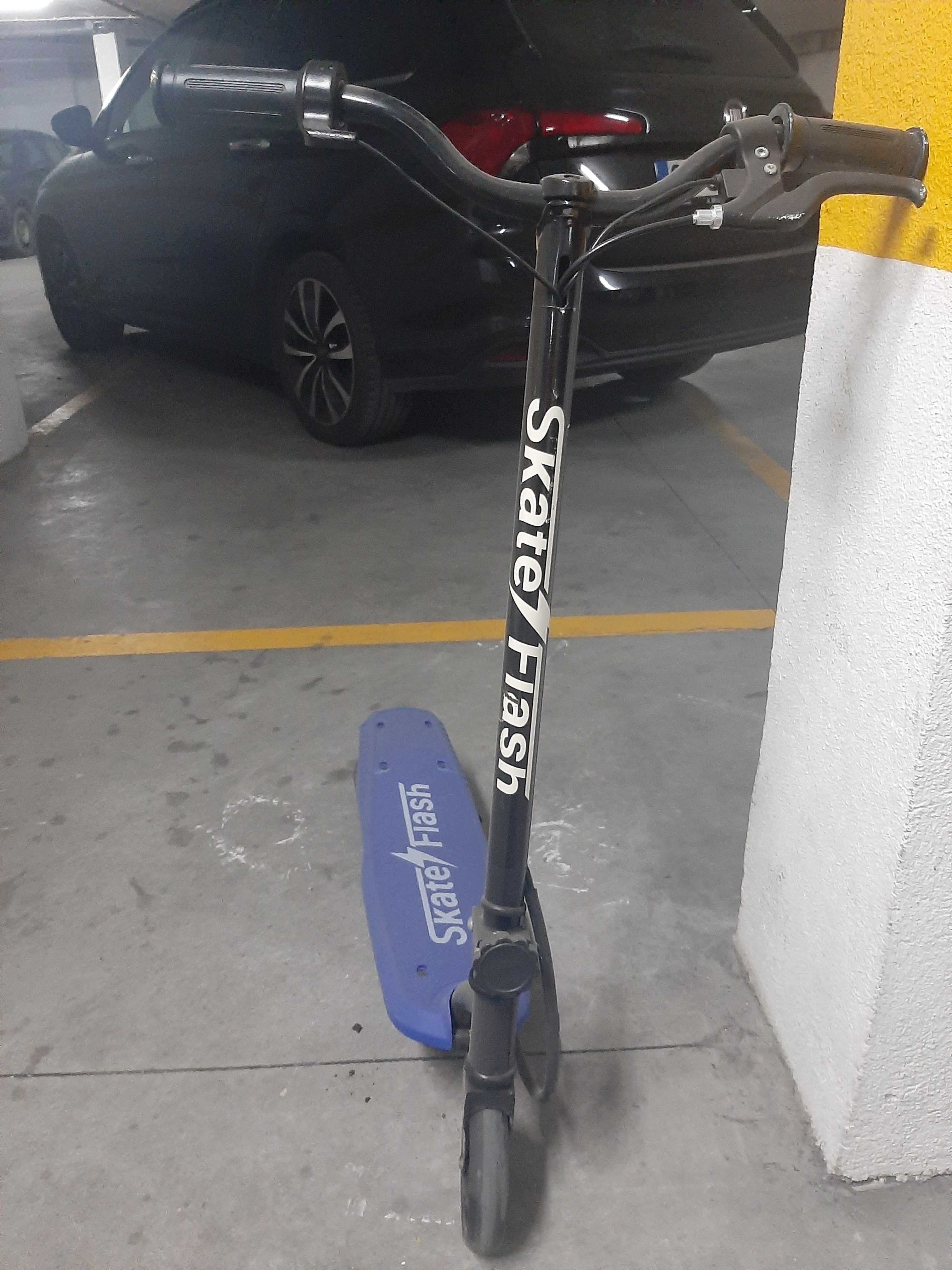 Scooter elétrica