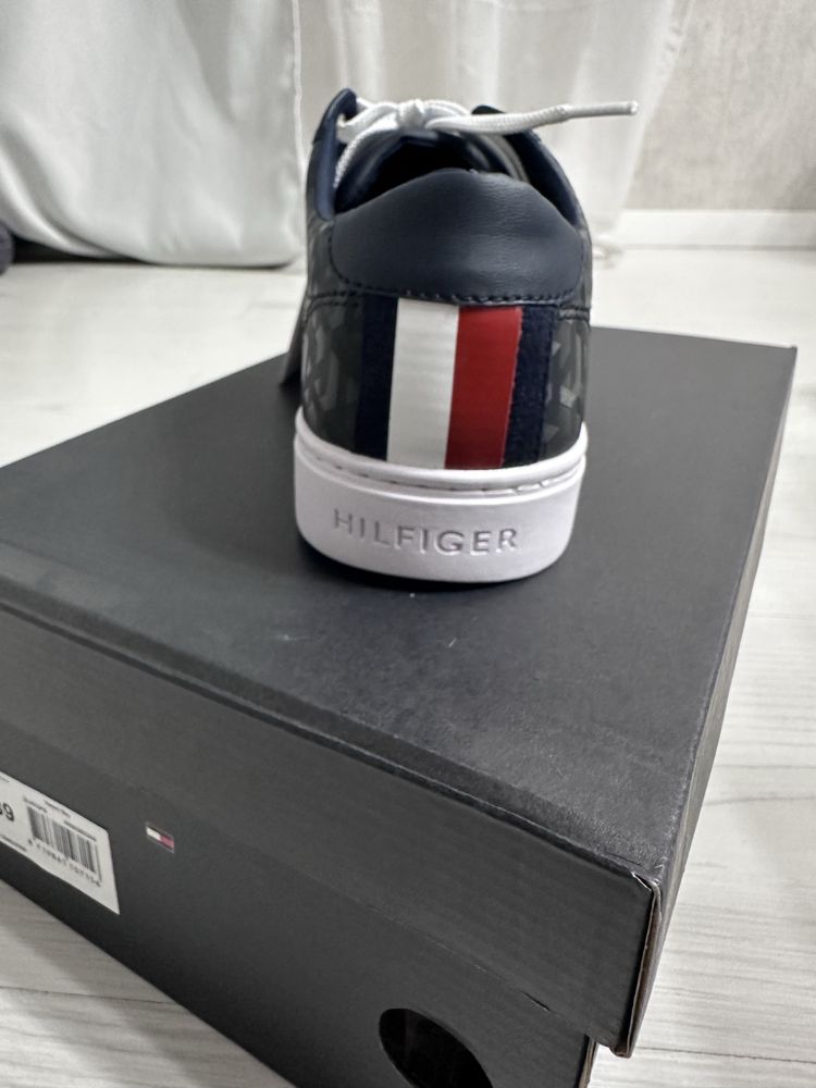 Шкіряні кеди Tommy Hilfiger 38 39