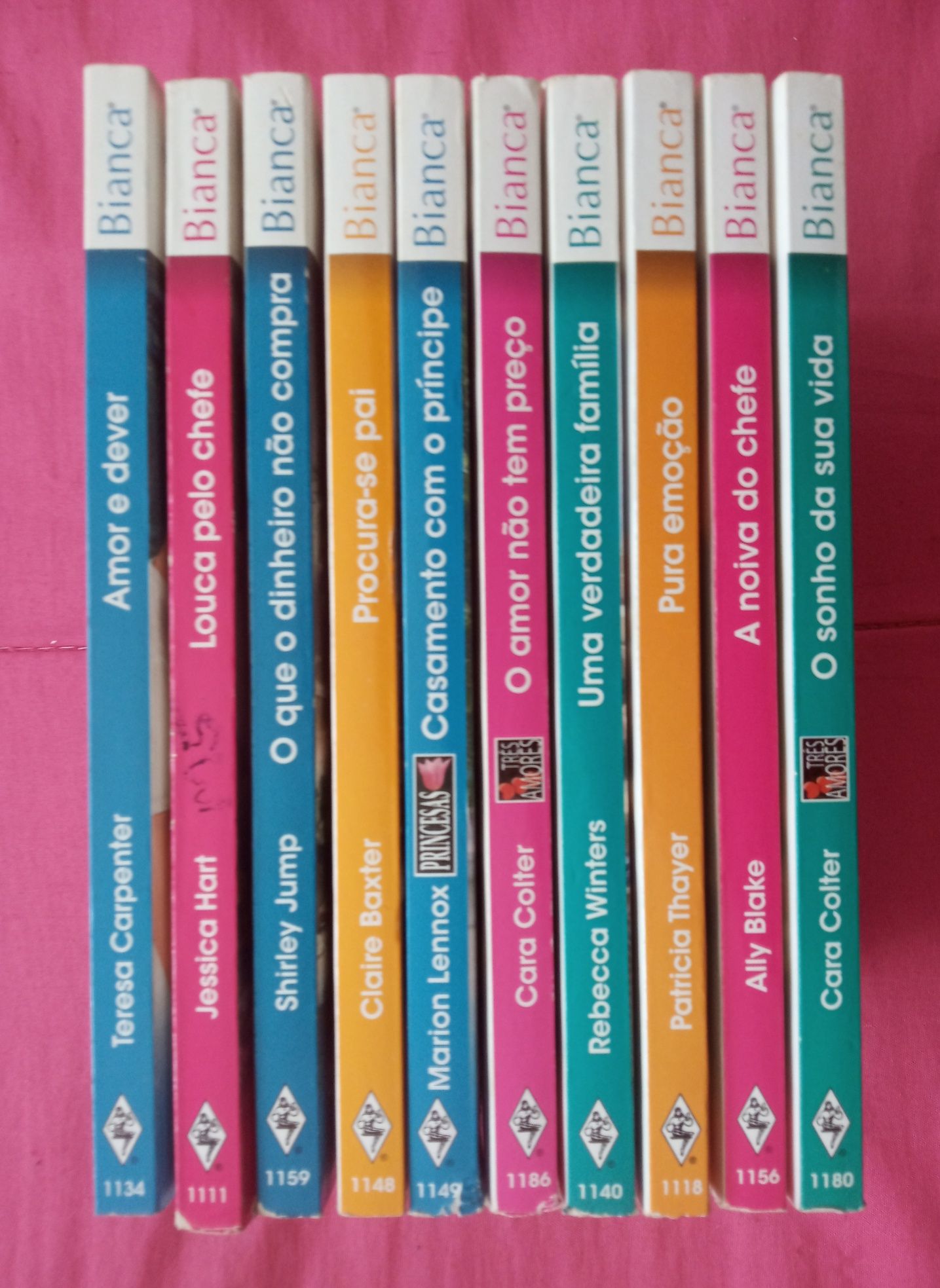 70 livros: Bianca, Sabrina, Desejo, Júlia, Euromance