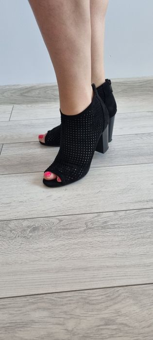 Buty szpilki obcas słupek 37 botki ażurowe