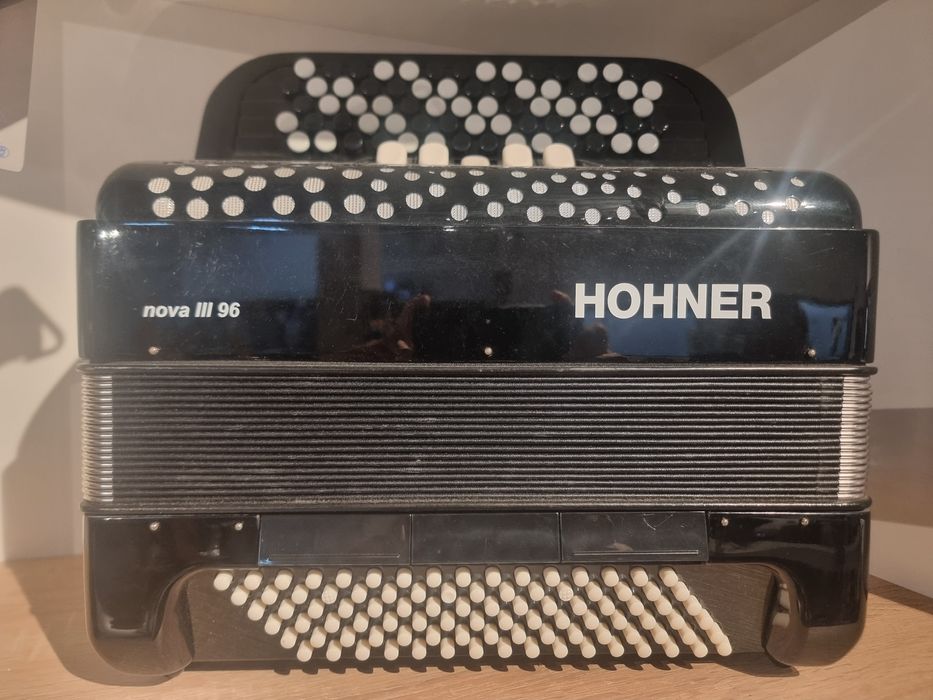 Acordeão  de botões Hohner