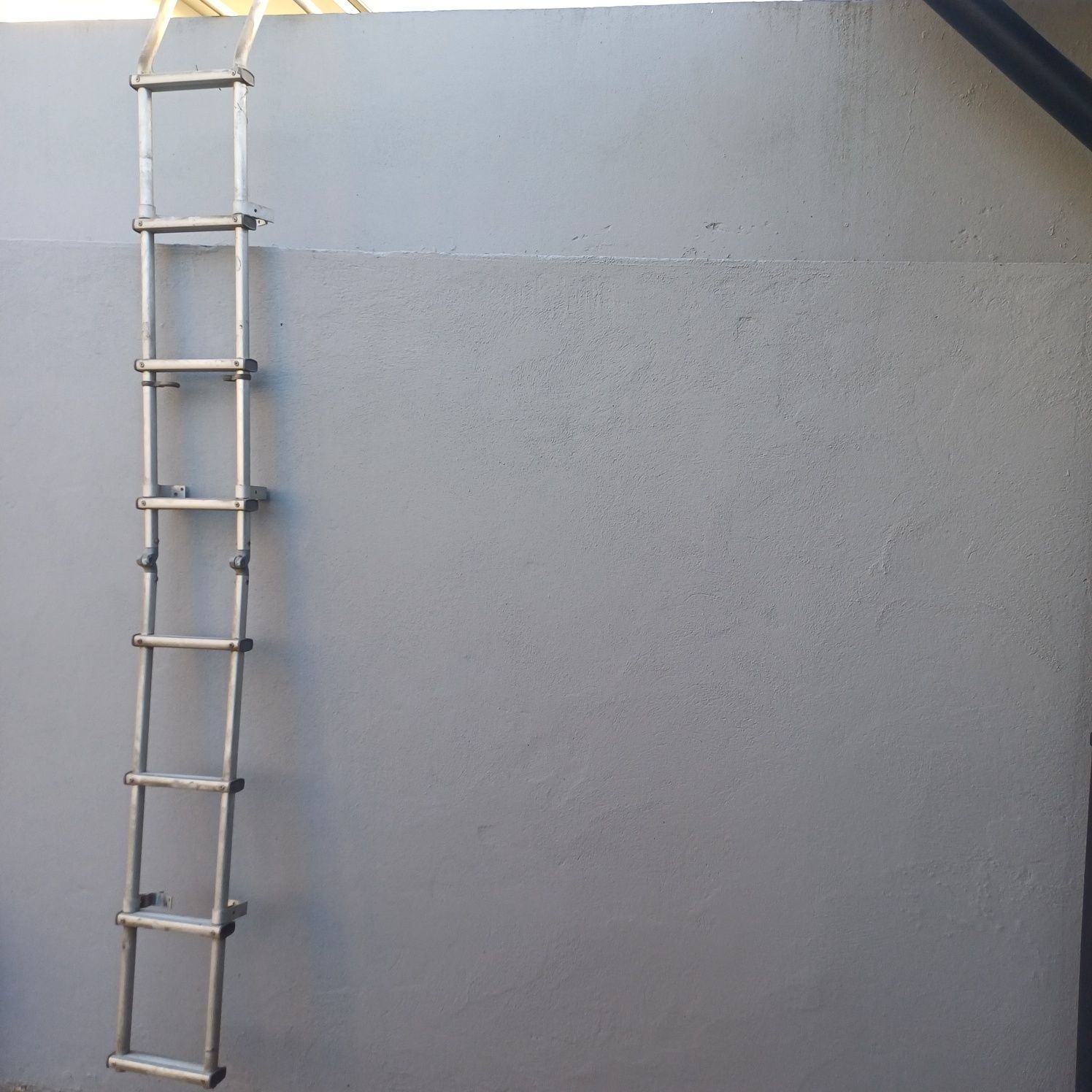 Escadas exteriores para carrinha / caravana