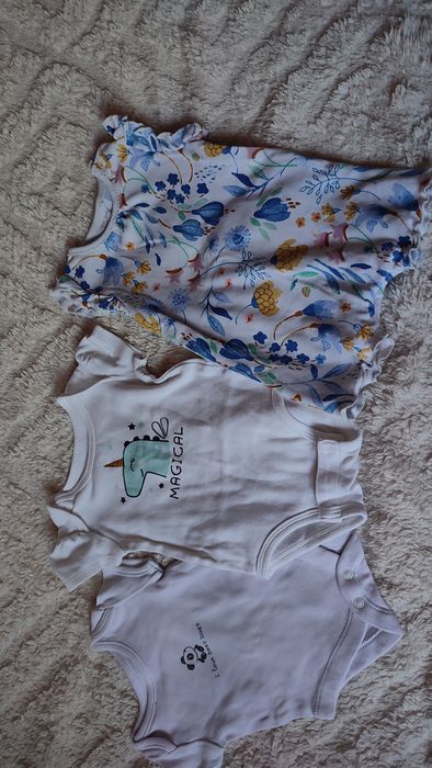 Продам великий набір речей для новонародженої дівчинки .