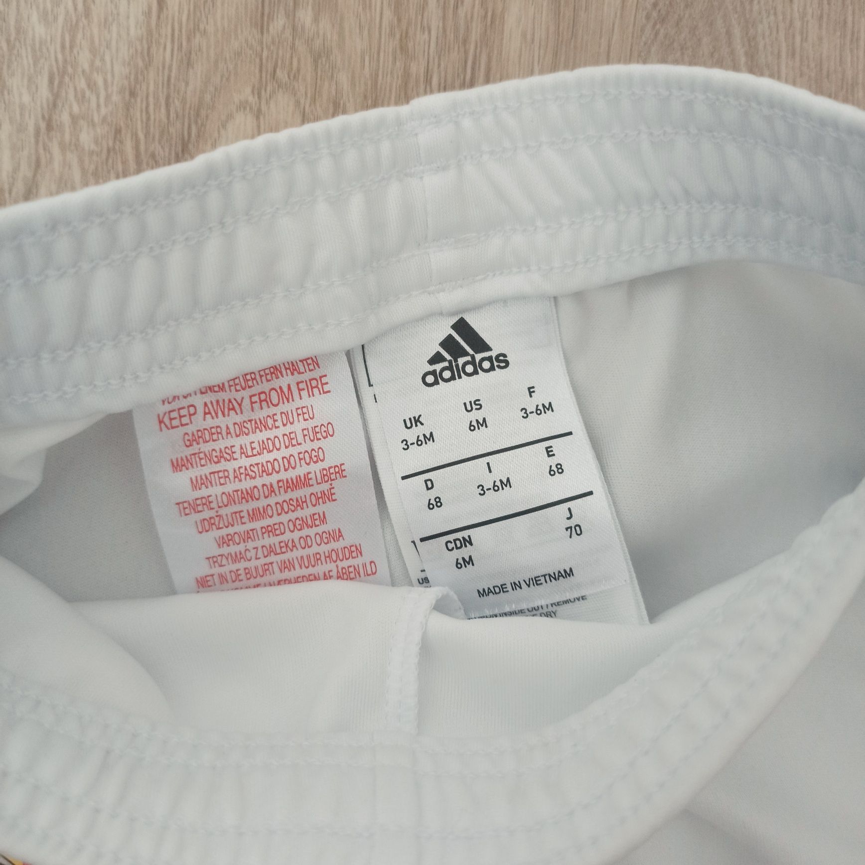 Jak nowe białe spodenki szorty Adidas Performance Manchester United 3-
