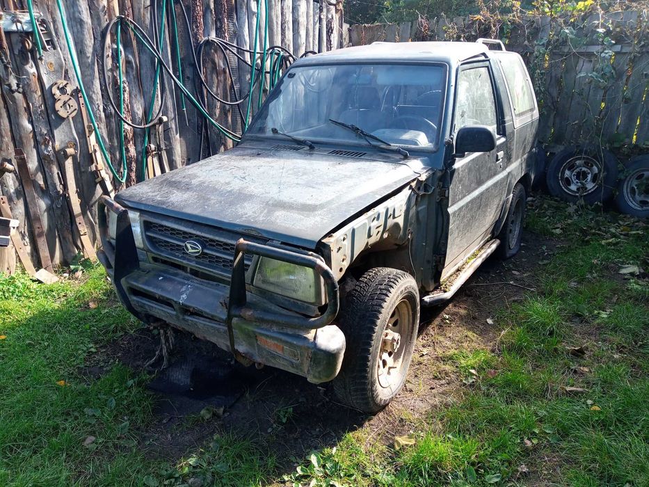 Daihatsu feroza niekompletną