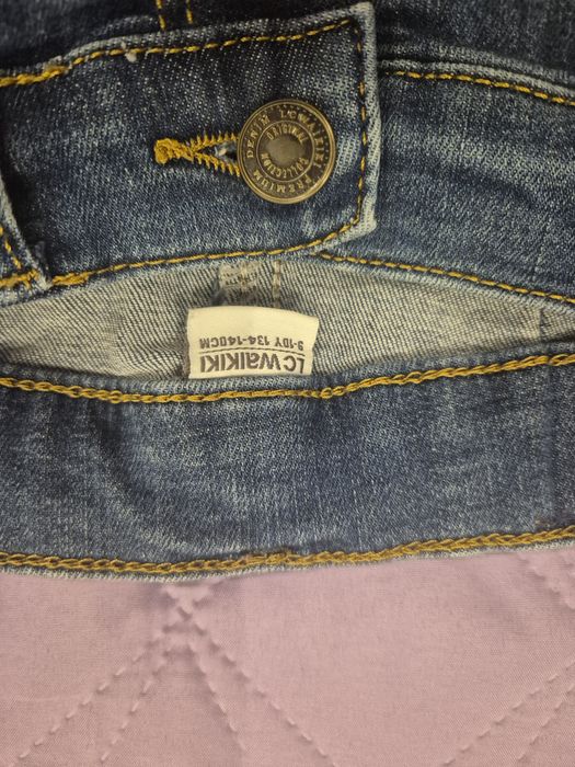 Продам джинси на хлопчика