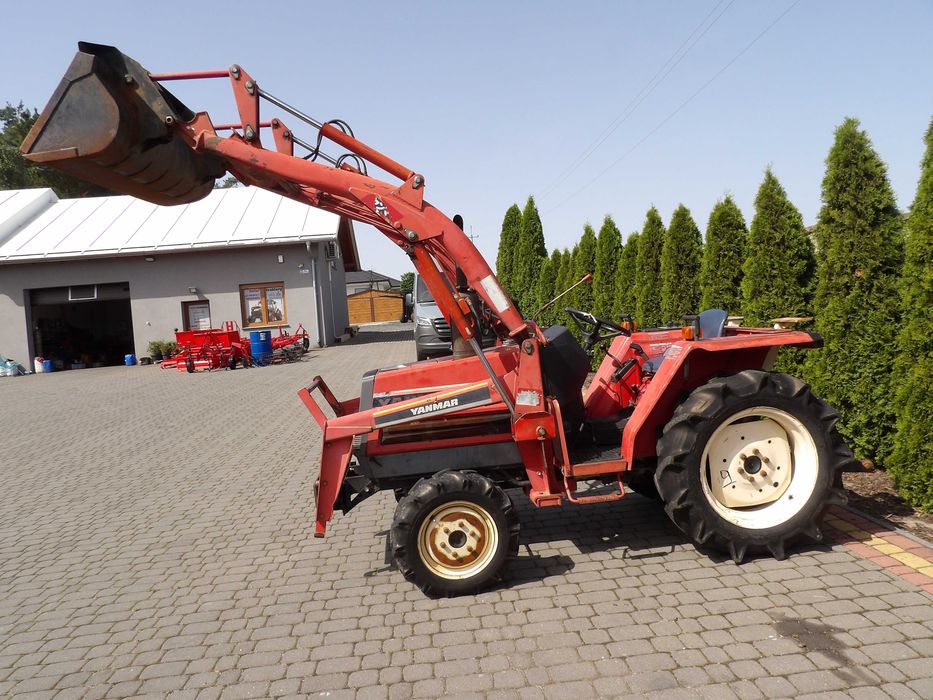Yanmar F20 4x4 ładowacz czołowy TUR mini traktor ogrodniczy
