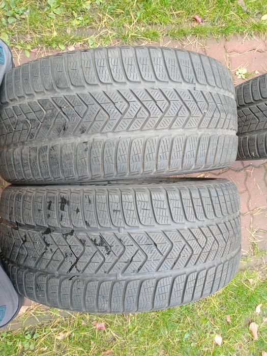 Opony zimowe Pirelli Sotozerro3 Winter 265/35r21 101W XL  m+s 6mm KPL
