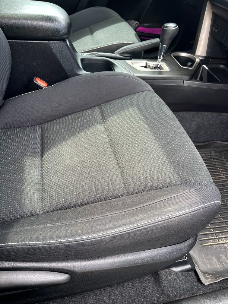 Toyota Rav 4 2017 року