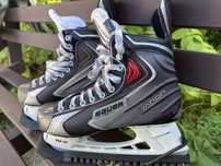 Продам  професійні ковзани Bauer Vapor X50