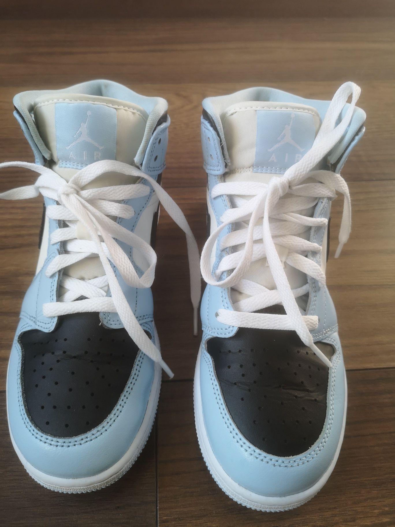 Buty Nike Air Jordan r. 39