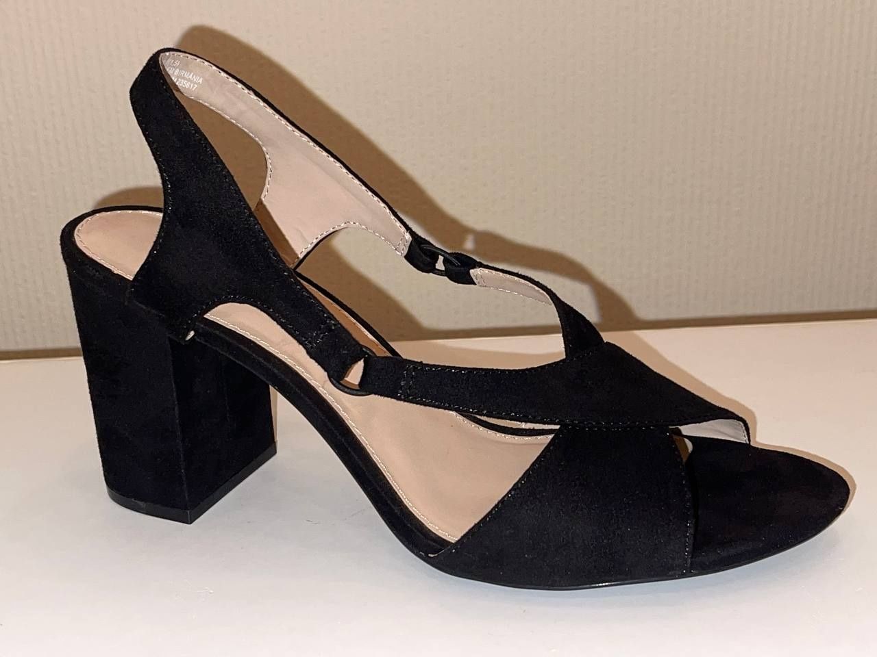 Босоножки замшевые H&M, р.39-40