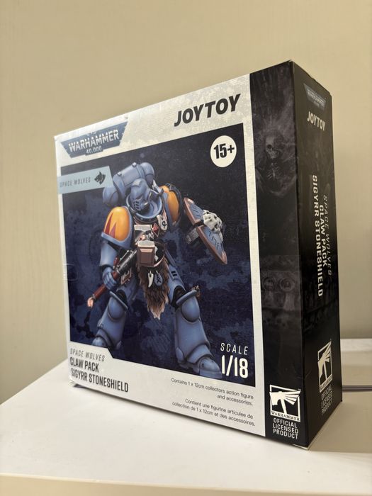 Фигурка Warhammer joytoy