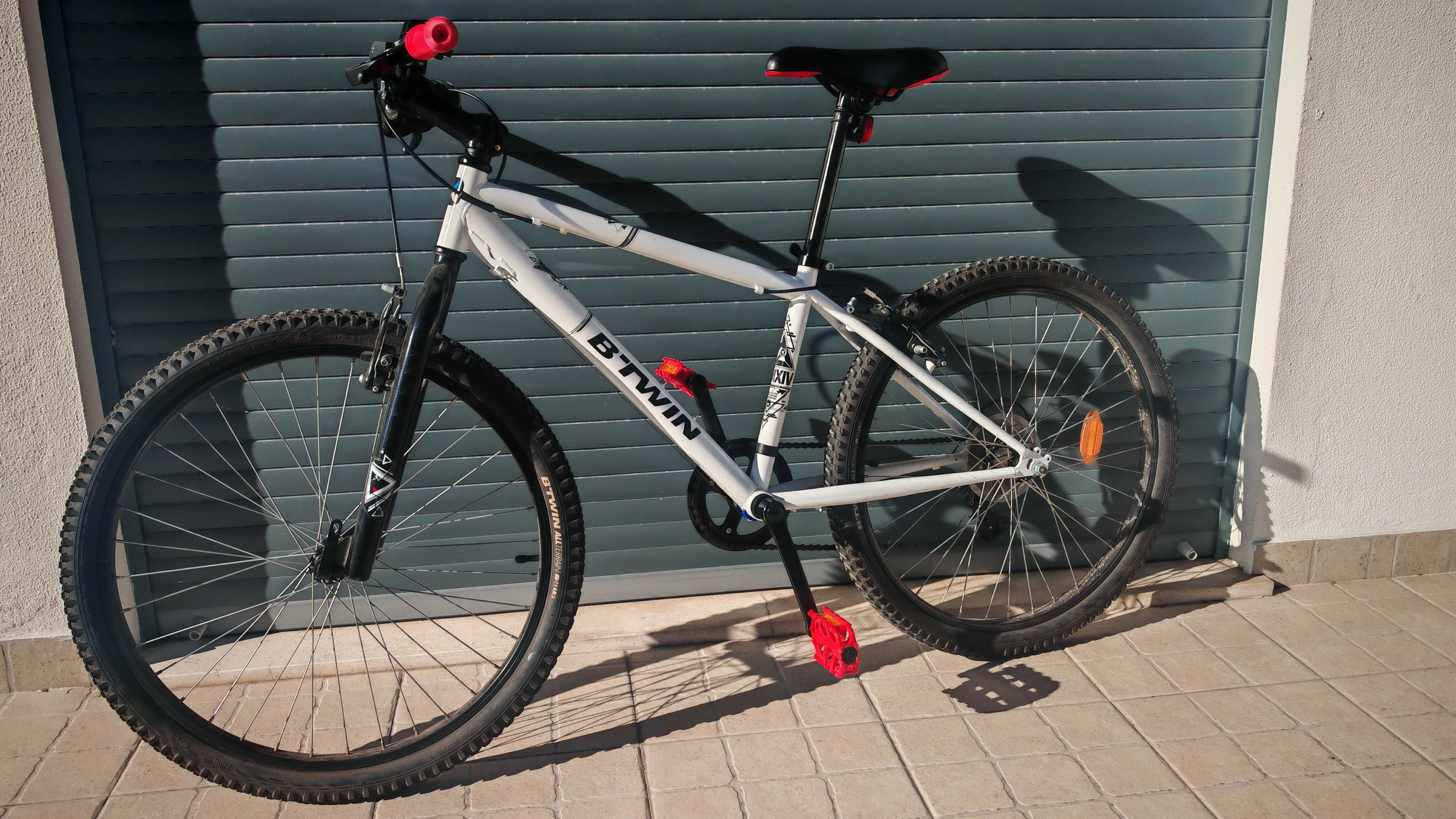 Bicicleta nova, sem riscos