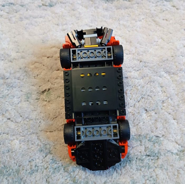 Машинка Ferrari Lego. Феррари Лего,в сборке, Новая