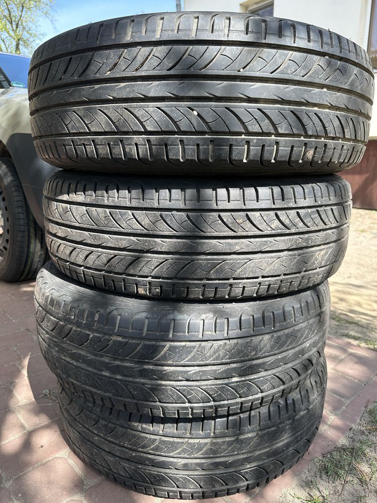 Opony letnie Premiorri Salazo 215/65R16 4 szt.