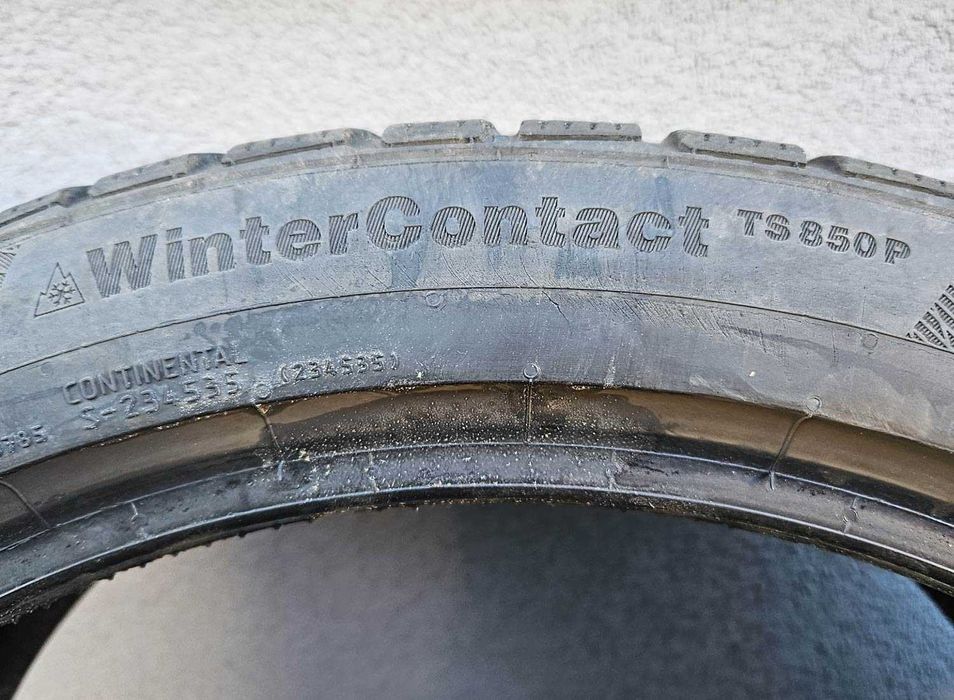 Komplet opon Contintental WinterContact TS 850P 235/40 R19
