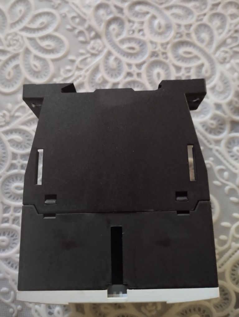Stycznik mocy Eaton DiL M12-10