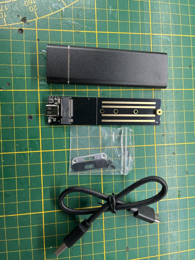 Etui USB C do M.2 B ngff PCIE SSD