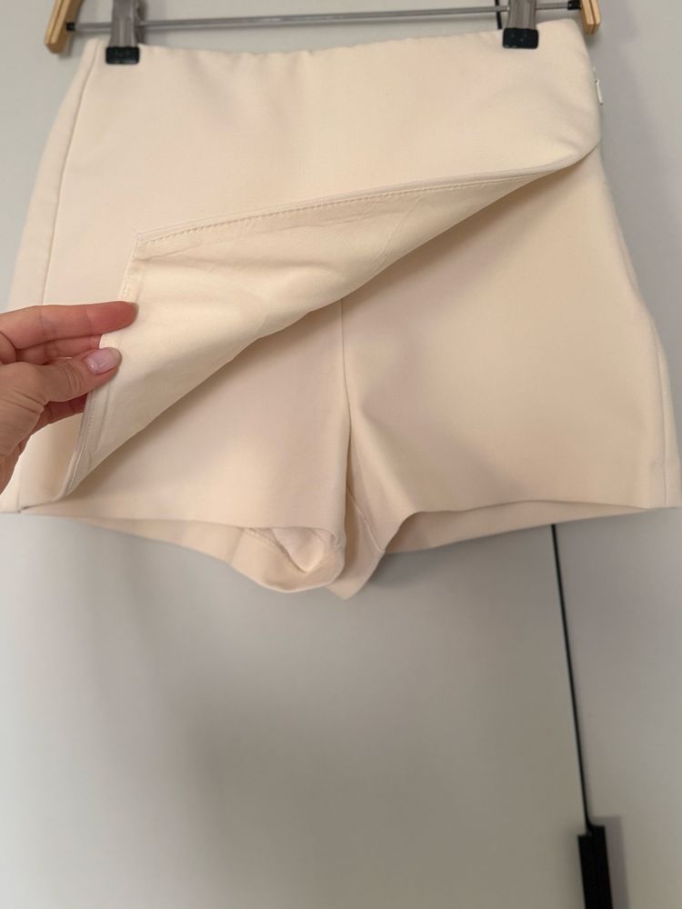 Шорти спідниця Zara