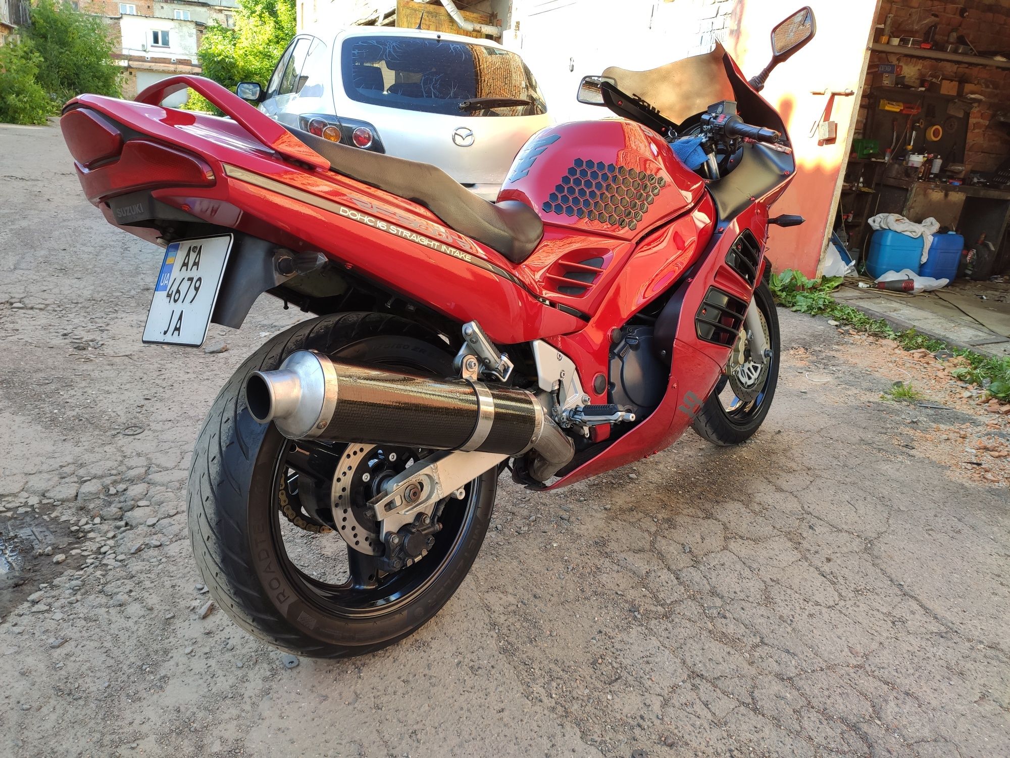 Продам SUZUKI RF 900