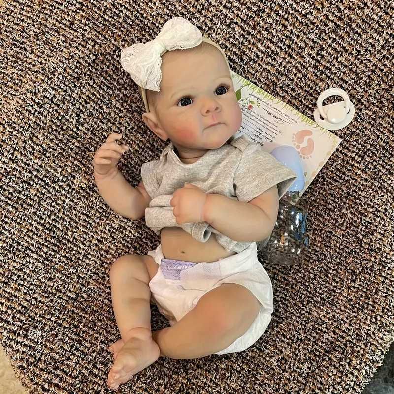 Boneca Reborn 50 cm nova na caixa, com biberon e chucha