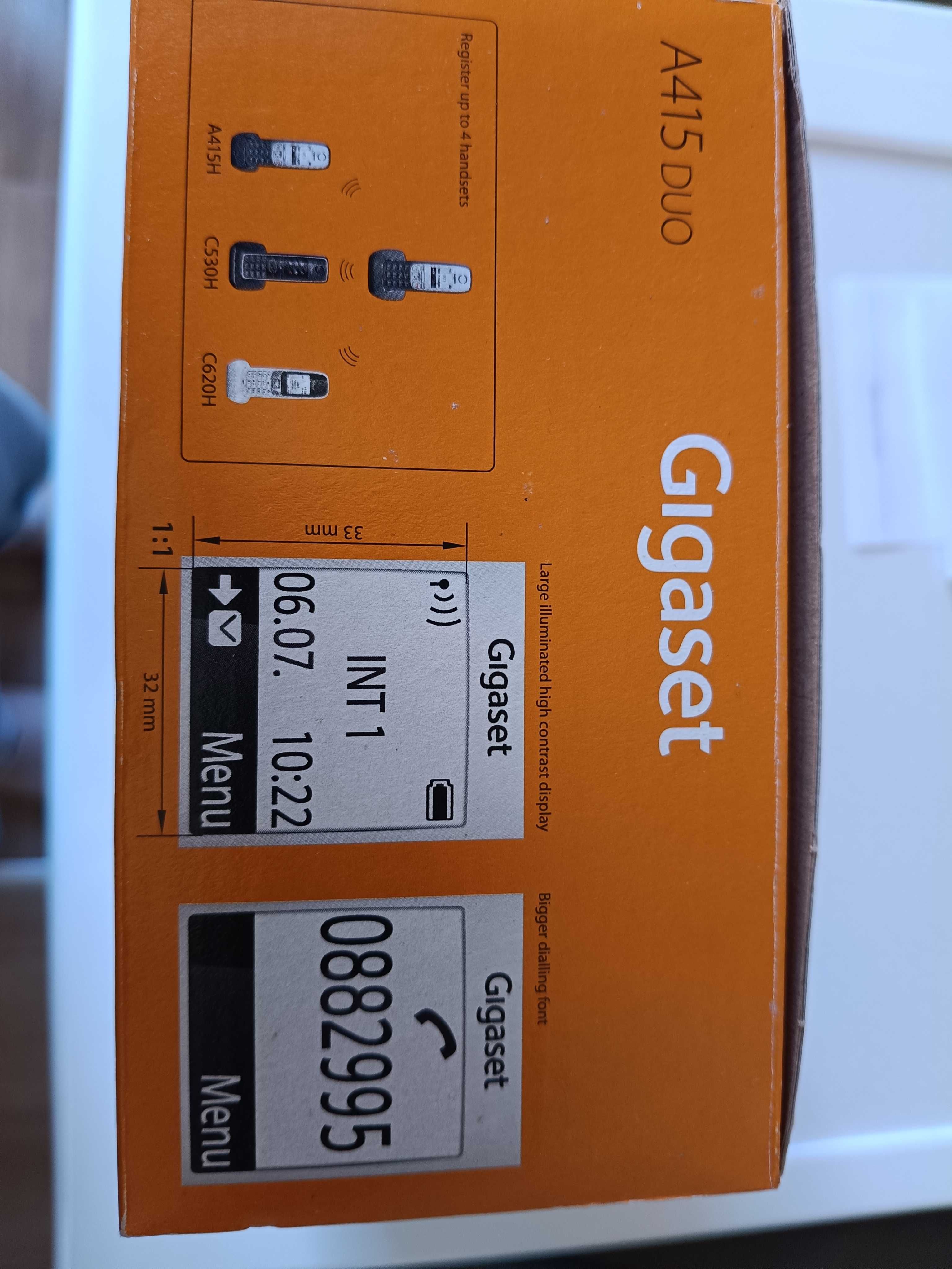 Telefon stacjonarny, dwie słuchawki