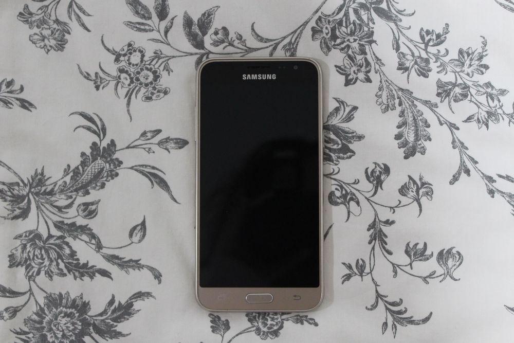 Samsung Galaxy J3