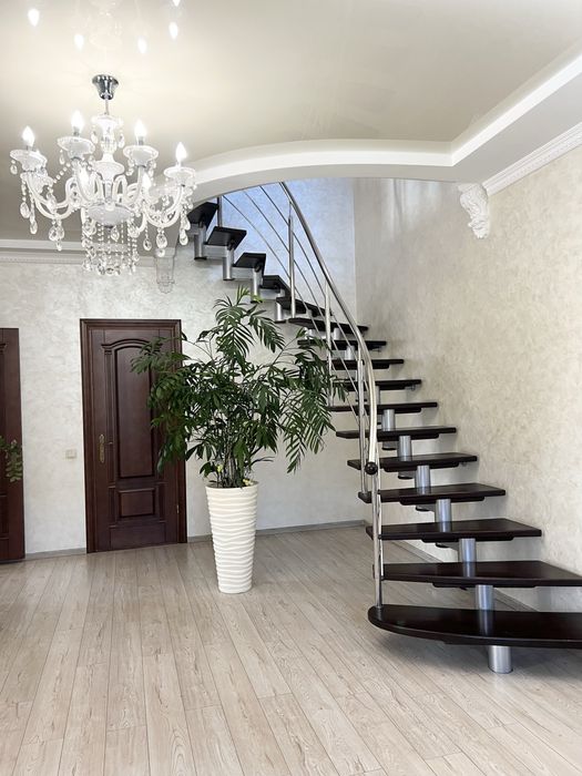 Продається окремий будинок с.Смиківці, біля Тернополя