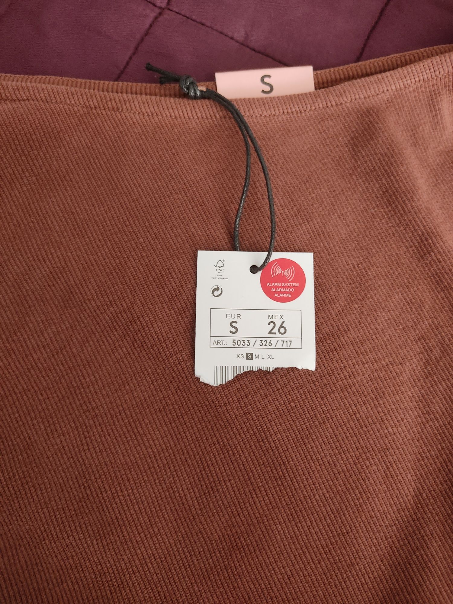 Camisola assimétrica Lefties nova