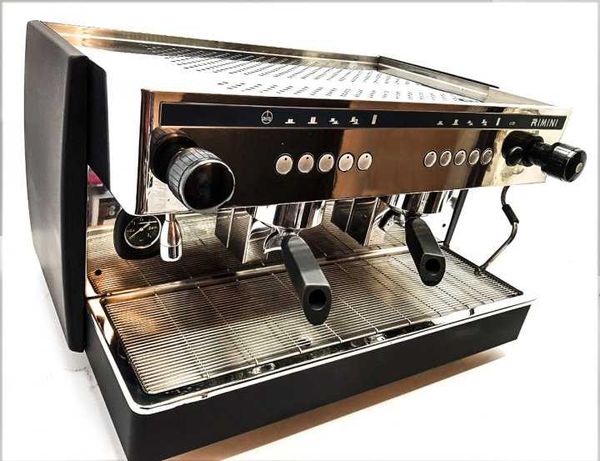 Професійна  автоматизована кавова машина 2 поста FUTURMAT RIMINI А/2