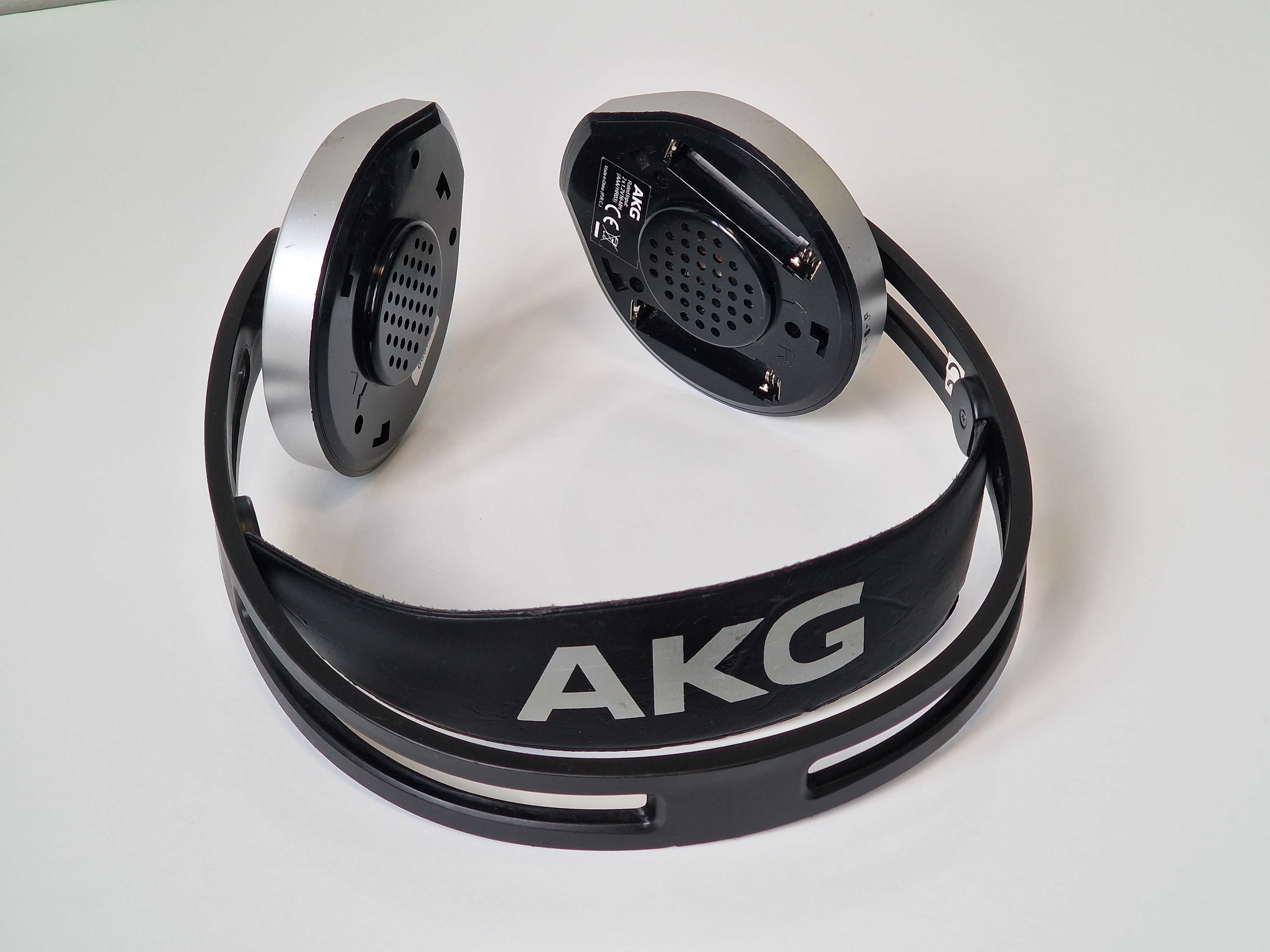 Słuchawki wokółuszne AKG K915 czarne Vintage