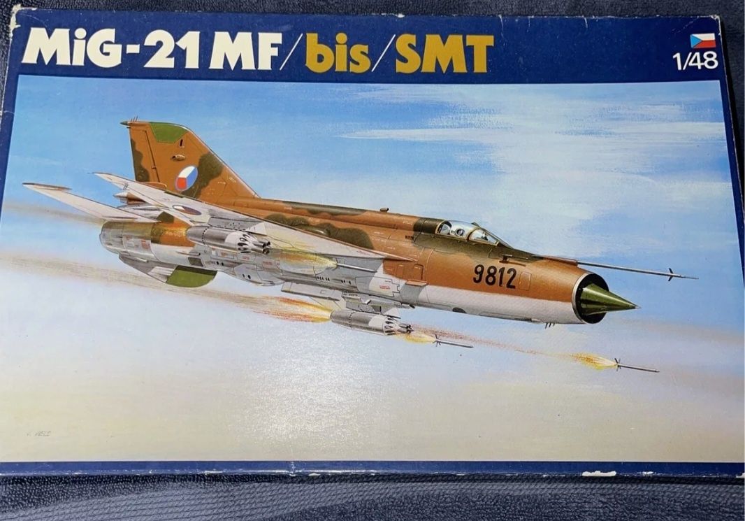 Збірні моделі  Italeri та ін. 1/24 та 1/48