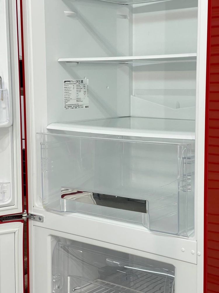 Холодильник SMEG FAB38 у червоному кольорі NoFrost Led-підсвітка