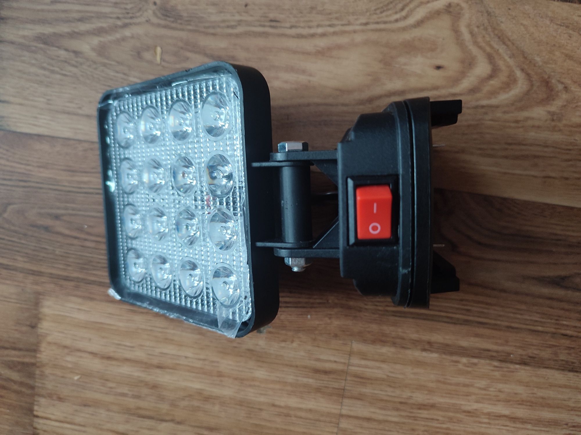 Lampa LED 18v do bateri Makita