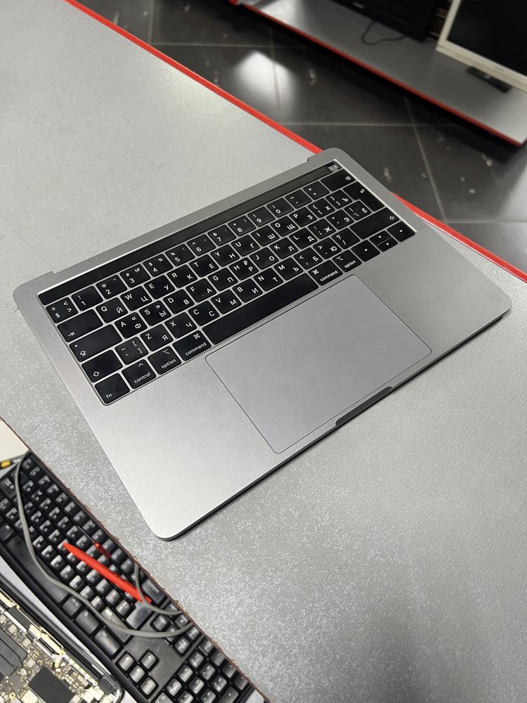 MacBook pro 13 a1989 2018 2019 топкейс, клавіатура, батерея, тачпад