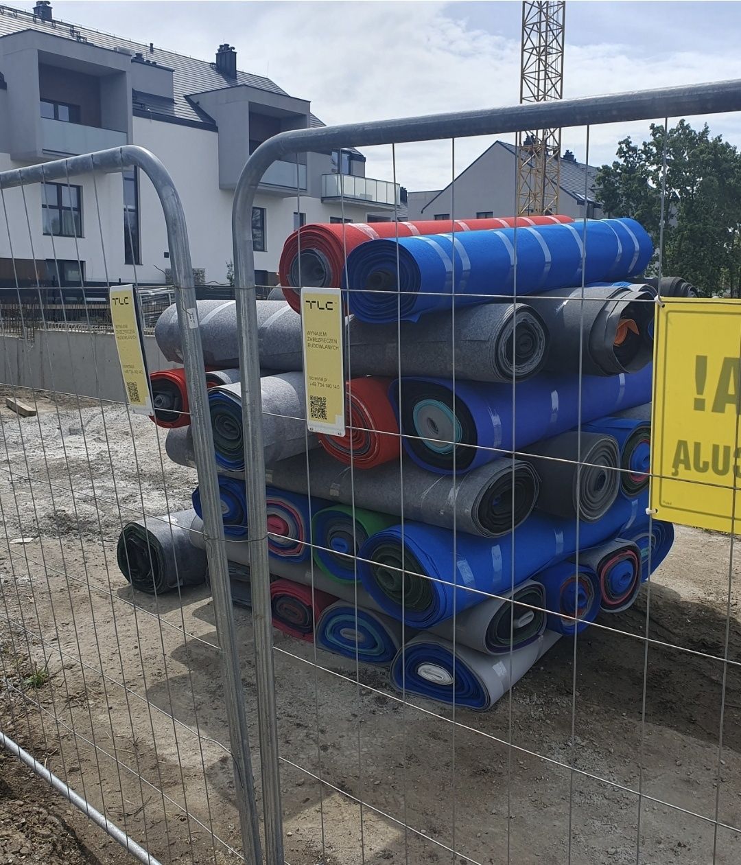 Wykladzina budowlana mata zabezpieczajaca tektura min 3000 mkw