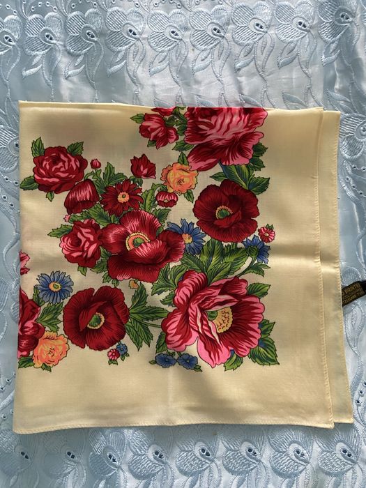 Хустка з Канади .