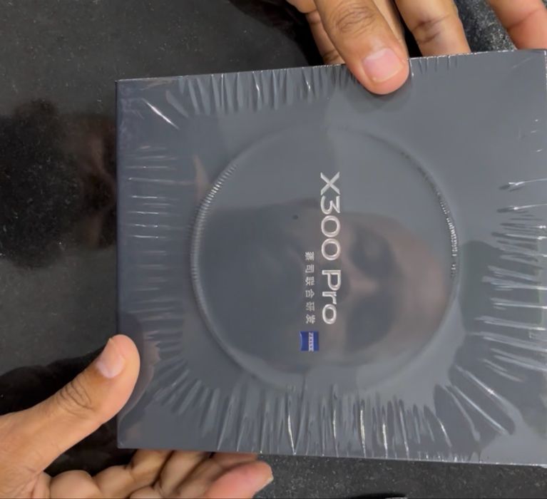 Vivo x300 pro vendo ou troco