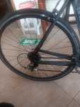 Bicicleta estrada (quadro de carbono)