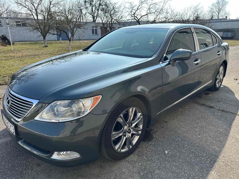 Lexus LS Lexus LS 460 Long