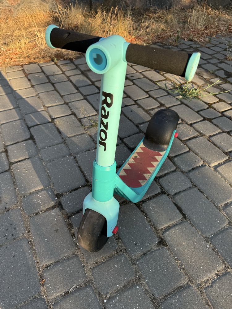 Самокат дитячий  razor