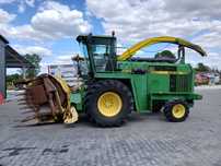 Sieczkarnia John Deere 6810