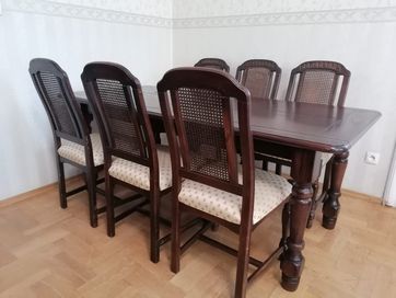 Duży stylowy stół i 6 krzeseł /