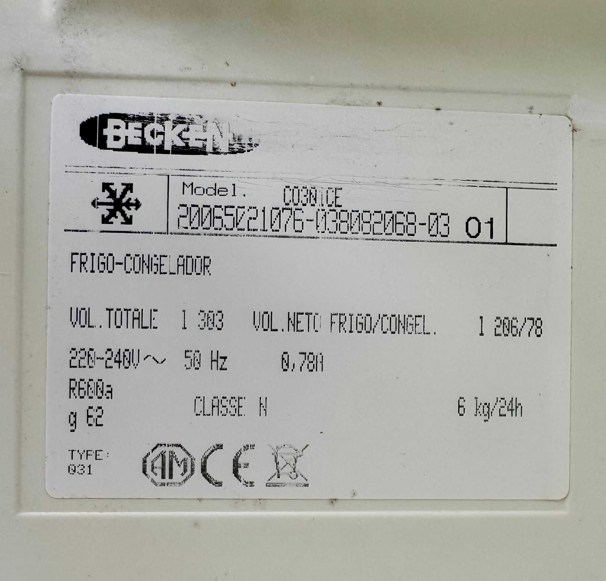 Frigorífico Combinado Becken a Funcionar